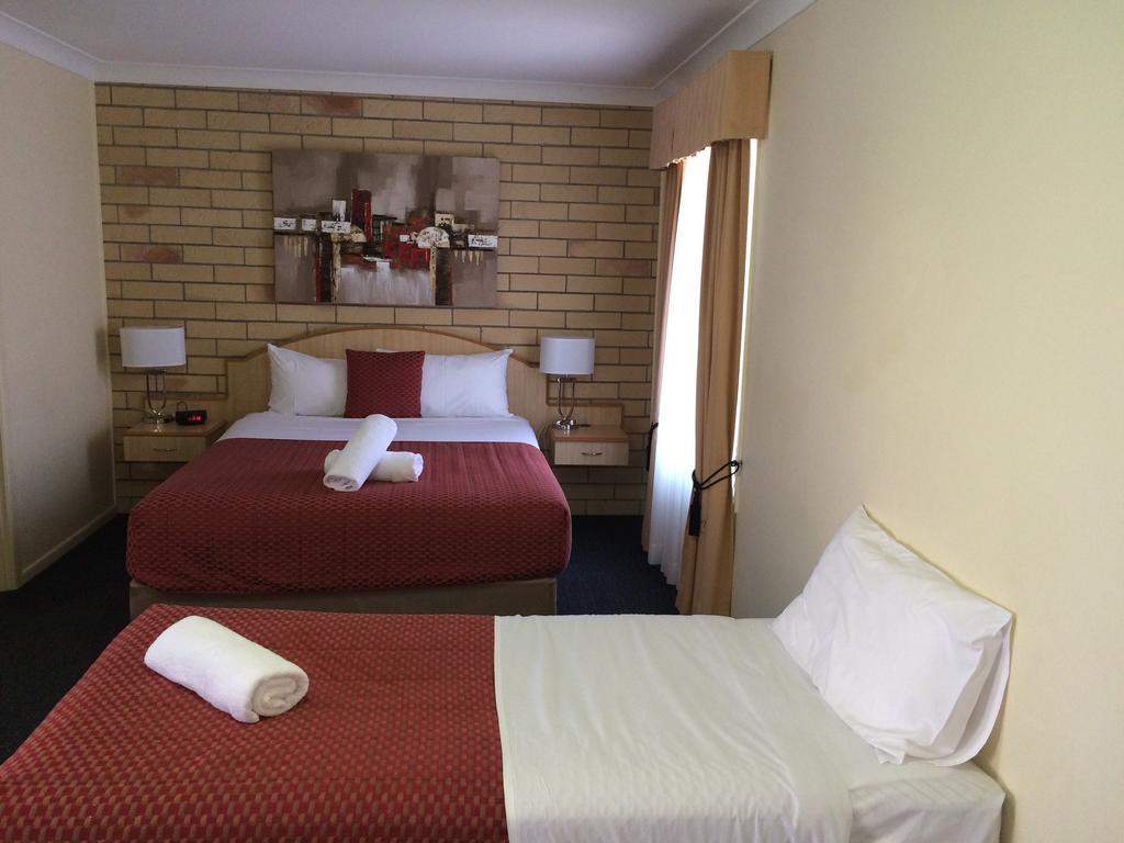Cotswold Motor Inn Toowoomba Quarto foto